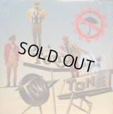 TONY! TONI! TONE! / IT NEVER RAIN (IN SOUTHERN CALIFORNIA)  (¥500)