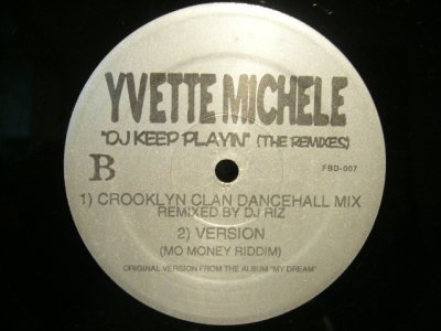 画像2: YVETTE MICHELE / DJ KEEP PLAYIN’ (THE REMIXES)