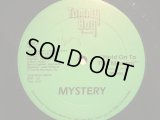 MYSTERY / HOLD ON TO THIS MOMENT