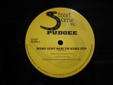 PUDGEE / MONEY DON'T MAKE THE WORLD STOP (REMIX)