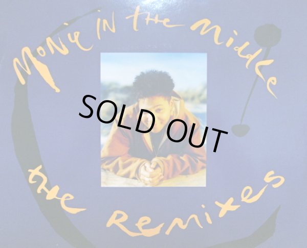 画像1: MONIE LOVE / IN THE MIDDLE (THE REMIXES) (1)