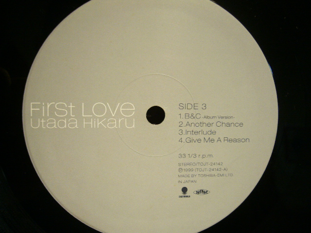 宇多田ヒカル / FIRST LOVE (2LP) - SOURCE RECORDS (ソースレコード）